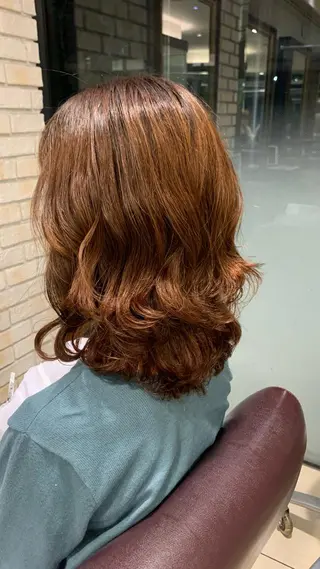 ミディアム タンバルモリパーマ 礒井メンキのヘアスタイル