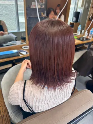 ミディアム カラー 平良 那生のヘアスタイル
