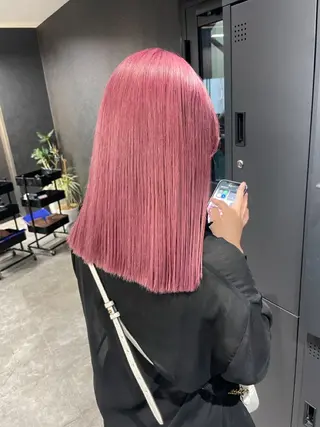カラー 西村 桃花のヘアスタイル