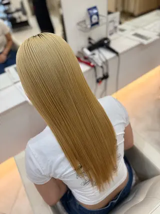 ロング arose久留米所属・山中 莉乃のヘアスタイル