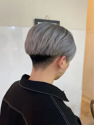 ショート カラー AMRITA所属・men'sｶｯﾄ ﾊﾟｰﾏ🫧ｼｵﾝのヘアスタイル