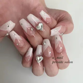 ネイル 菅 恵奈のネイルデザイン