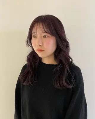 ロング カラー 菱田 愛果のヘアスタイル