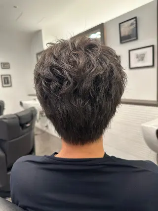ミディアム パーマ 高木 龍之介のヘアスタイル