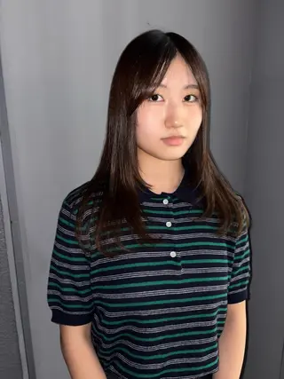 ミディアム Iwama momokaのヘアスタイル