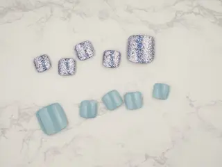 ネイル Nailsalon Robereia所属・Robereia リサのネイルデザイン