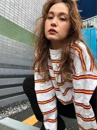 ロング カラー maeda yumiのヘアスタイル