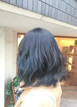 セミロング カラー FUJINO RYOのヘアスタイル