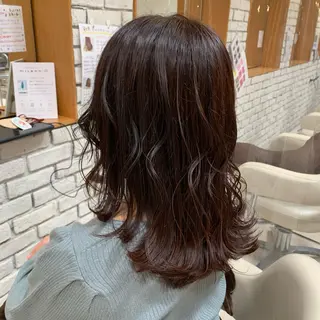 カラー 宮本 季奈のヘアスタイル