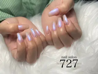 ネイル 727 nailのネイルデザイン