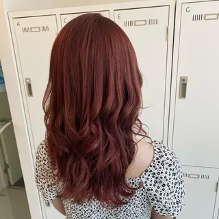 セミロング カラー YUNA ユウナのヘアスタイル