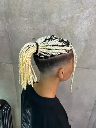 ヘアアレンジ メンズ HARURU🪮✨ ブレイズ海外ヘアのヘアスタイル