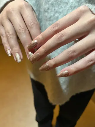 ネイル people所属・luster shihoのネイルデザイン