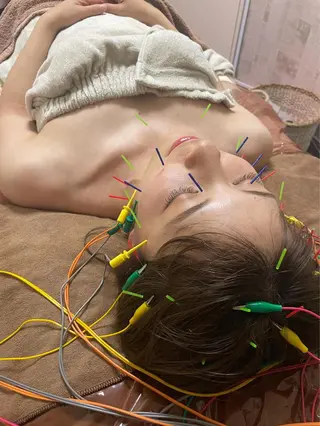 美容鍼灸サロン mahoroba院長のエステ・リラクイメージ