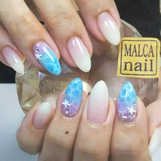 セミロング ヘアアレンジ パーマ ネイル キッズ マツエク・マツパ MALCAnail(マルカネイル)所属・荒木 莉奈のネイルデザイン