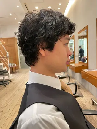 メンズ 🍁レイヤー.ニュア ンスパーマ.🍁陸来のヘアスタイル