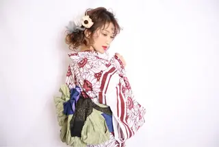 ヘアアレンジ 《カメレオン》 西田美輝のヘアスタイル