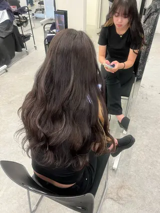 カラー ユイ☆ハイトーン ☆ブリーチデザインのヘアスタイル