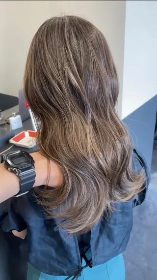 セミロング 🦖JIN HAIR DESIGN🦖のヘアスタイル