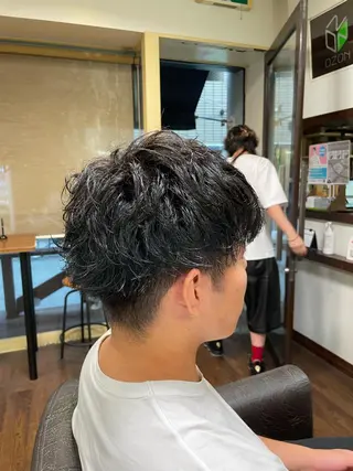 ショート OZON所属・⚡️メンズヘア専門 一瀬の眉毛・アイブロウイメージ