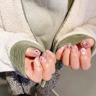 ネイル nails by Mika所属・nails by Mikaのネイルデザイン