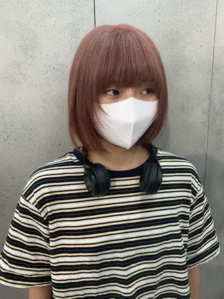 ショート カラー raika .のヘアスタイル