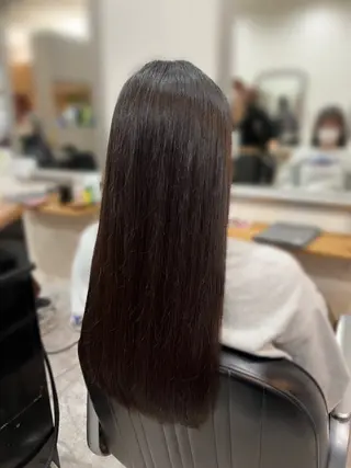 ロング 艶髪🥣透明感カラー 🫧前田奈津実のヘアスタイル