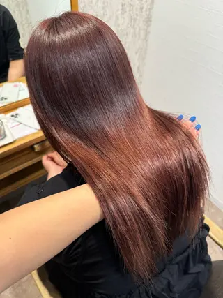 セミロング marshu atre所属・箕畑 麗菜のヘアスタイル