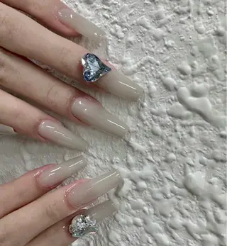 ネイル か な🧚‍♀️のネイルデザイン