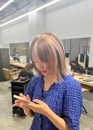 ミディアム カラー Libero by enVogueのヘアスタイル