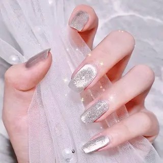 ネイル élu by Noriko 前原のネイルデザイン