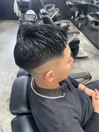 メンズ 神谷 倖平のヘアスタイル