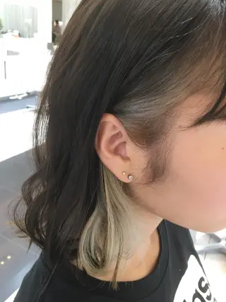 ミディアム 特殊カラー/ブリーチ 道満ゆいなのヘアスタイル