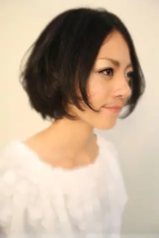 ショート 髪質改善&ブリーチ 伊勢 祐一郎のヘアスタイル