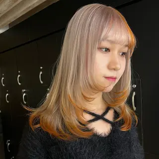 セミロング カラー ボブハイトーン🦖 デザインMAMIのヘアスタイル