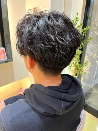 ショート パーマ メンズ メンズパーマ特化 外山　健太のヘアスタイル