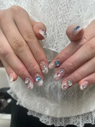 ネイル koyu 🩶のネイルデザイン