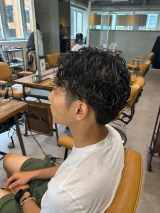 パーマ メンズ ボブレイヤー/ ブリーチ/miyuuのヘアスタイル