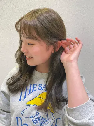 ロング カラー 野田 カレンのヘアスタイル