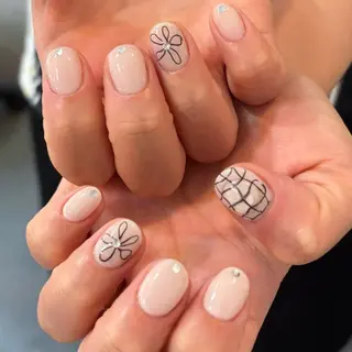 ネイル ナカエ🐈⬛ /A&A蕨店のネイルデザイン
