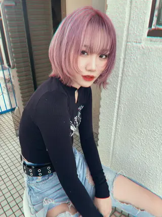 ショート カラー JIEN MIUのヘアスタイル