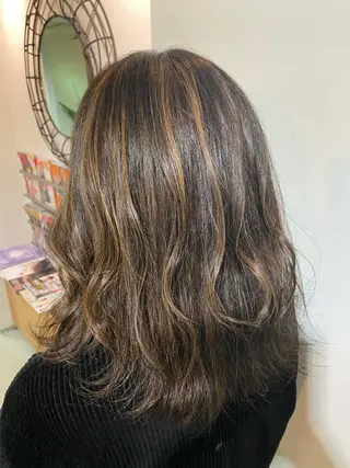 カラー ヘアアレンジ new. kawagoe所属・佐藤 麻衣のヘアスタイル