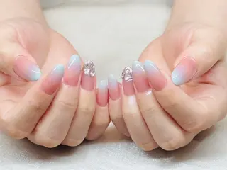 ネイル CHERIRNAILSALON所属・CHERIR KIMIのネイルデザイン