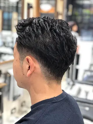 ショート THE AWESUM所属・メンズスタイル強化中 TONNY(トニー)のヘアスタイル