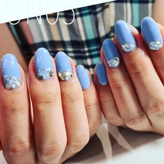 ネイル 園 寛子 （ネイリスト）のネイルデザイン