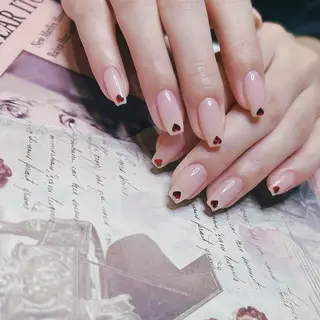 ネイル NOIROUGE所属・NOI ROUGEのネイルデザイン