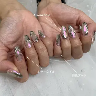 ネイル S LOUNGE NAIL所属・パーツたくさん🍓 SUMIのネイルデザイン