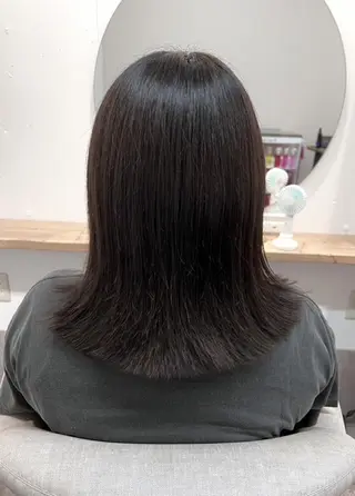 セミロング カラー Hitomi ヒトミの眉毛・アイブロウイメージ