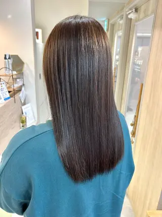 セミロング 西 めぐみのヘアスタイル
