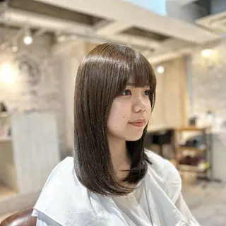 セミロング カラー fiica (フィーカ)所属・金子侑史 /縮毛矯正の人のヘアスタイル